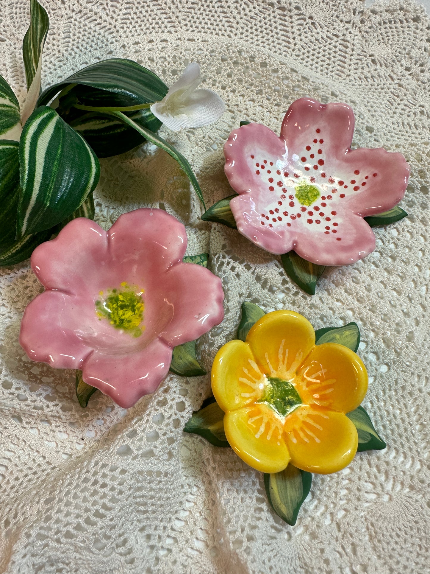 Azalea Ring Dish