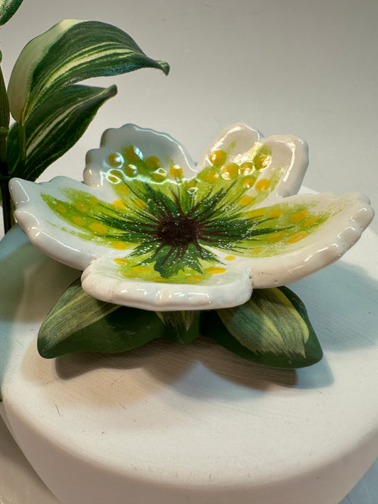 Alpine Spyderwort Ring Dish
