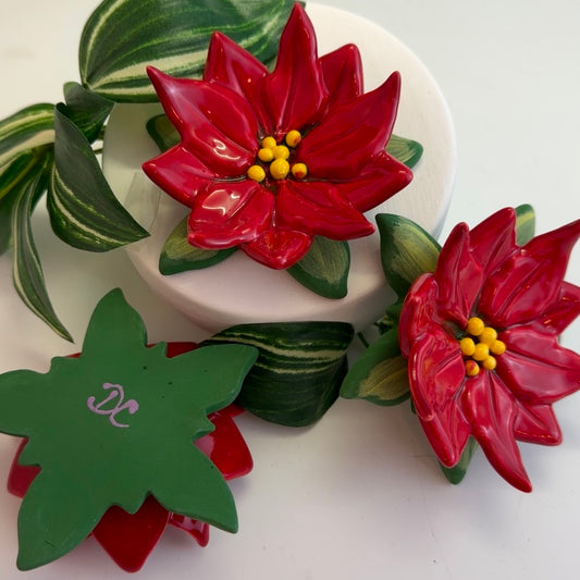 Poinsettia Ring Dish