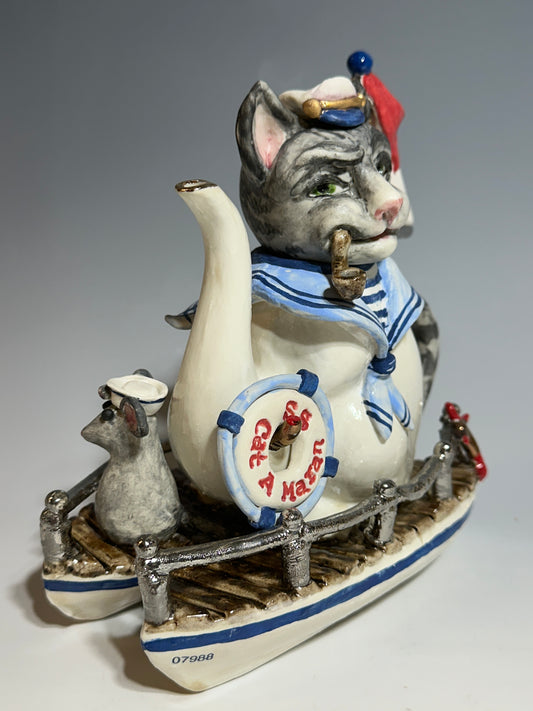 Cat-A-Maran