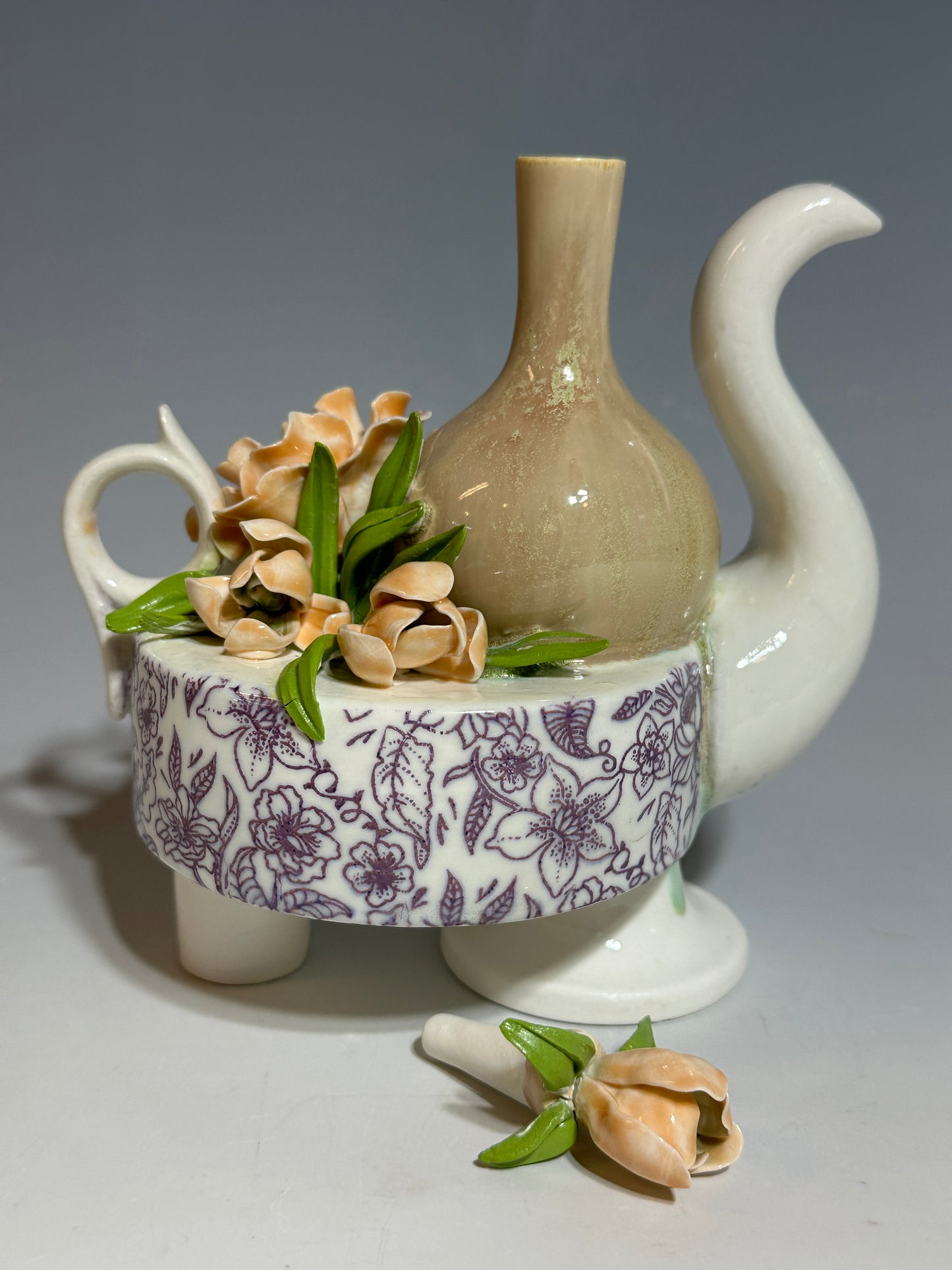 Green Crystal Ming Vase Teapot