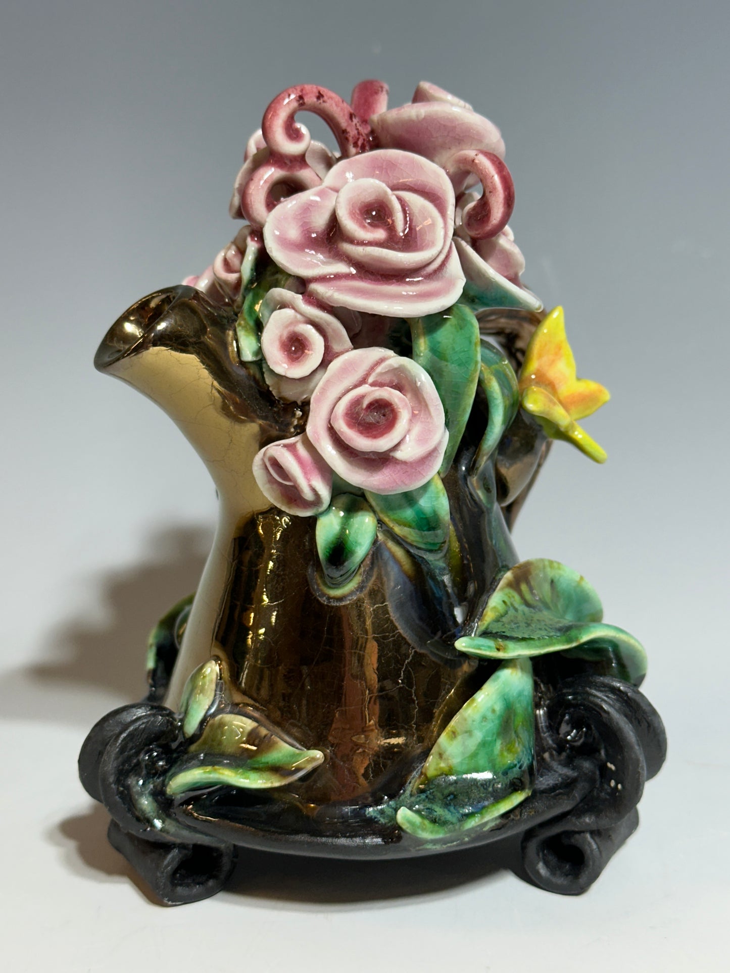 Roses on Gold Teapot